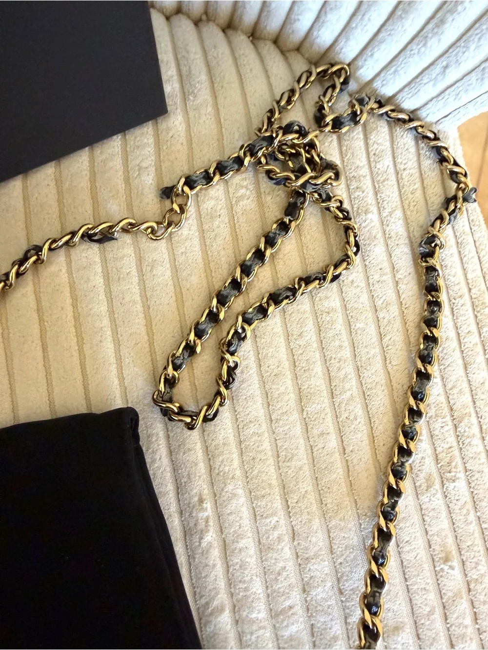 Vintage CHANEL caviar leather bag, suede dust bag, box and authenticity card 8x5